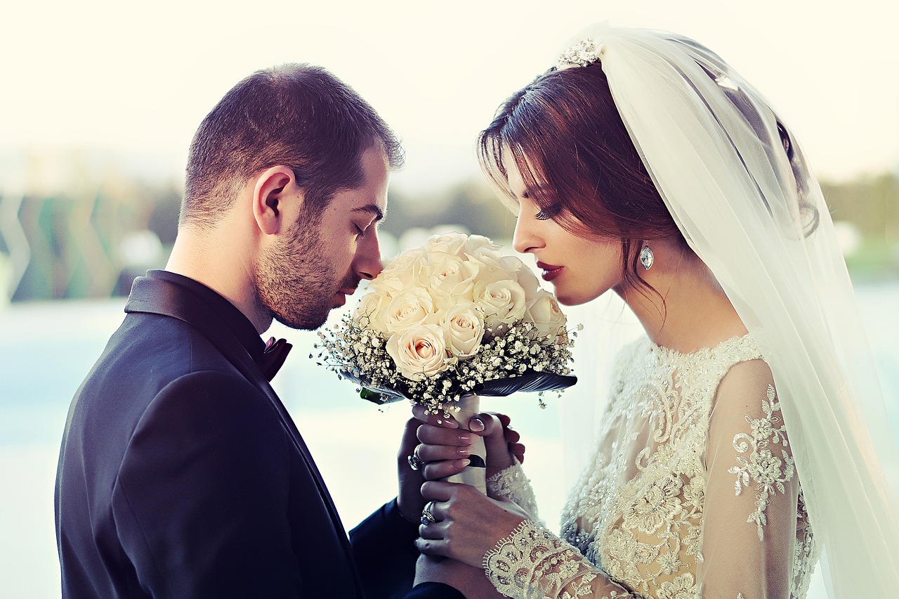 I Segni zodiacali che pensano al matrimonio fin da giovani