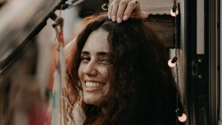 ragazza sorridente