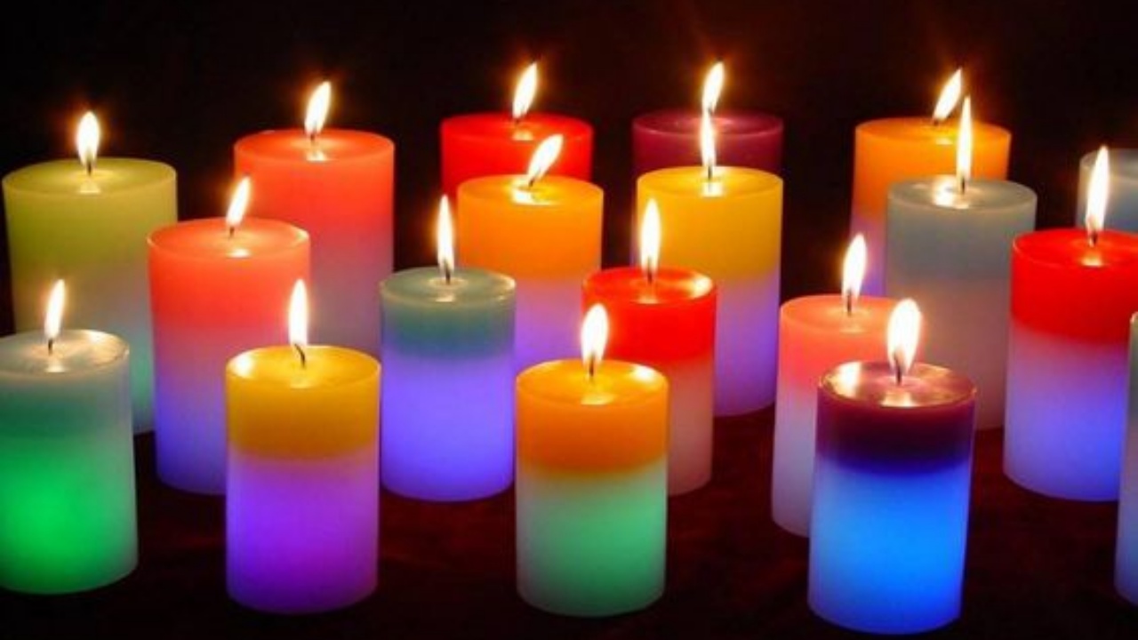 candela capodanno e natale: quale colore accendere
